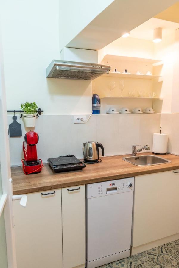 Apartament Happy House Belgrad Zewnętrze zdjęcie